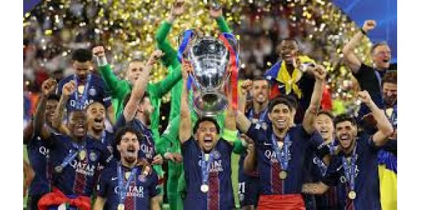 Paris Saint-Germain besiegte Arsenal im Elfmeterschießen mit 5-4 und sicherte sich damit den Titel.